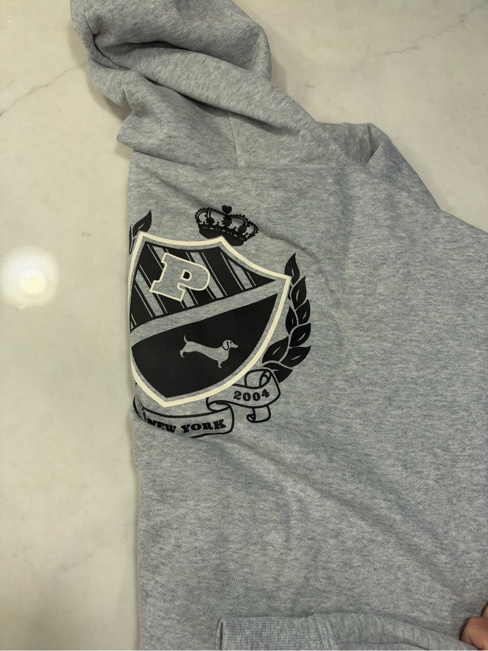 4 PINK XL Victoria's Secret Crewneck Sweatshirts & Hoodie brand new smoke free - Picture 3 of 8